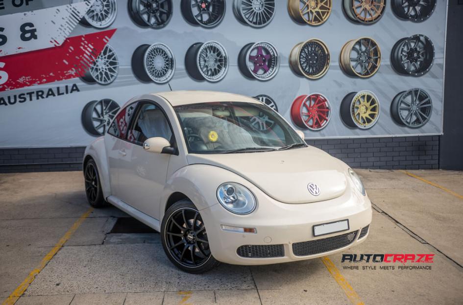 VOLKSWAGEN BEETLE HALO SATIN BLACK